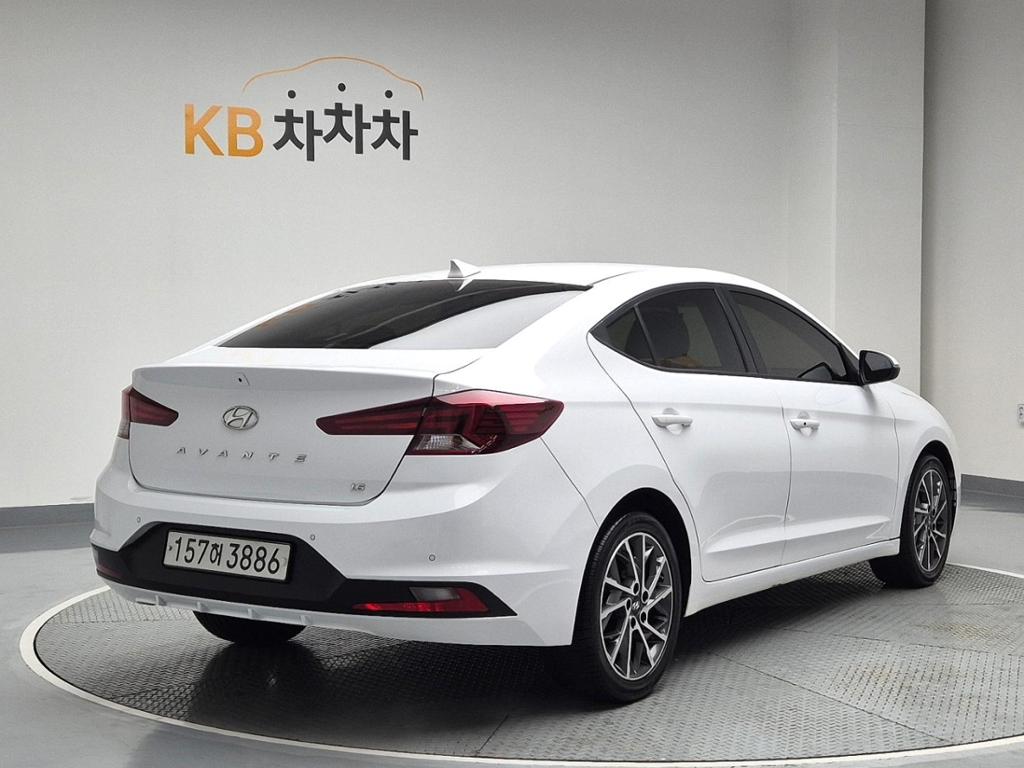 2020 HYUNDAI THE NEW AVANTE AD 