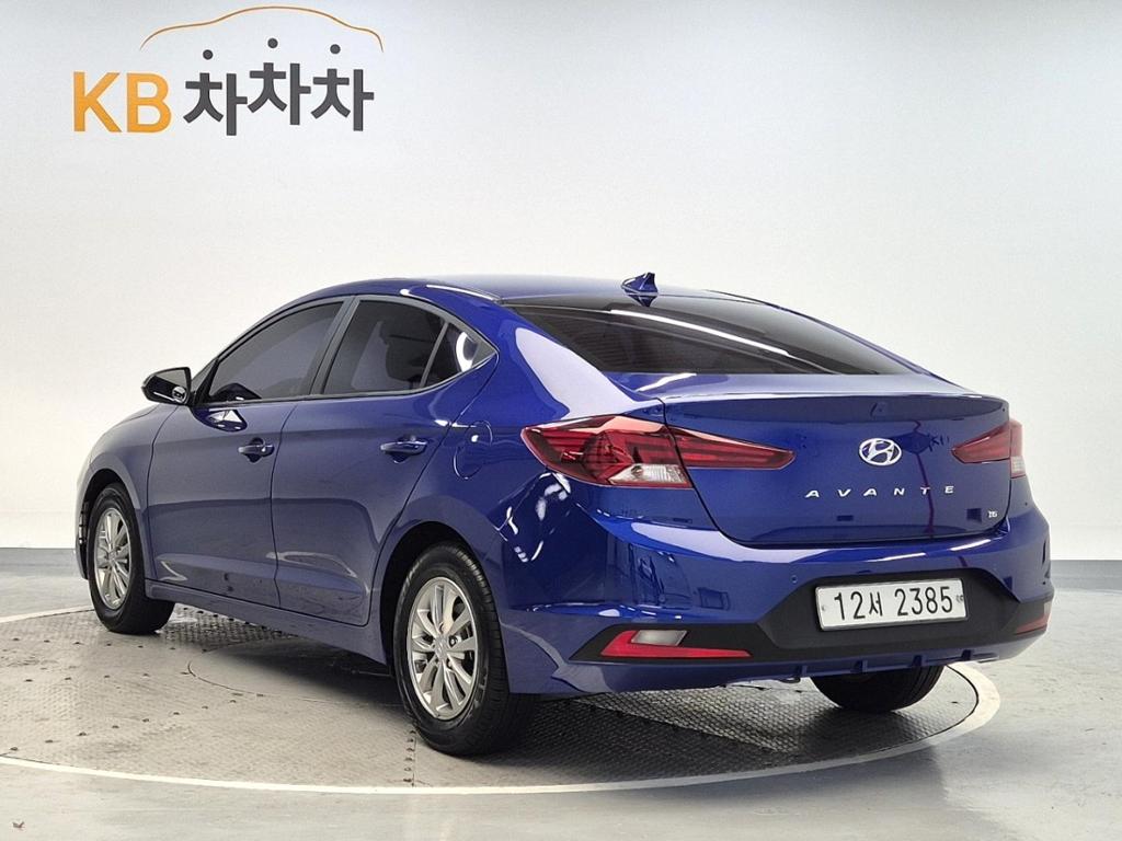 2019 HYUNDAI THE NEW AVANTE AD 
