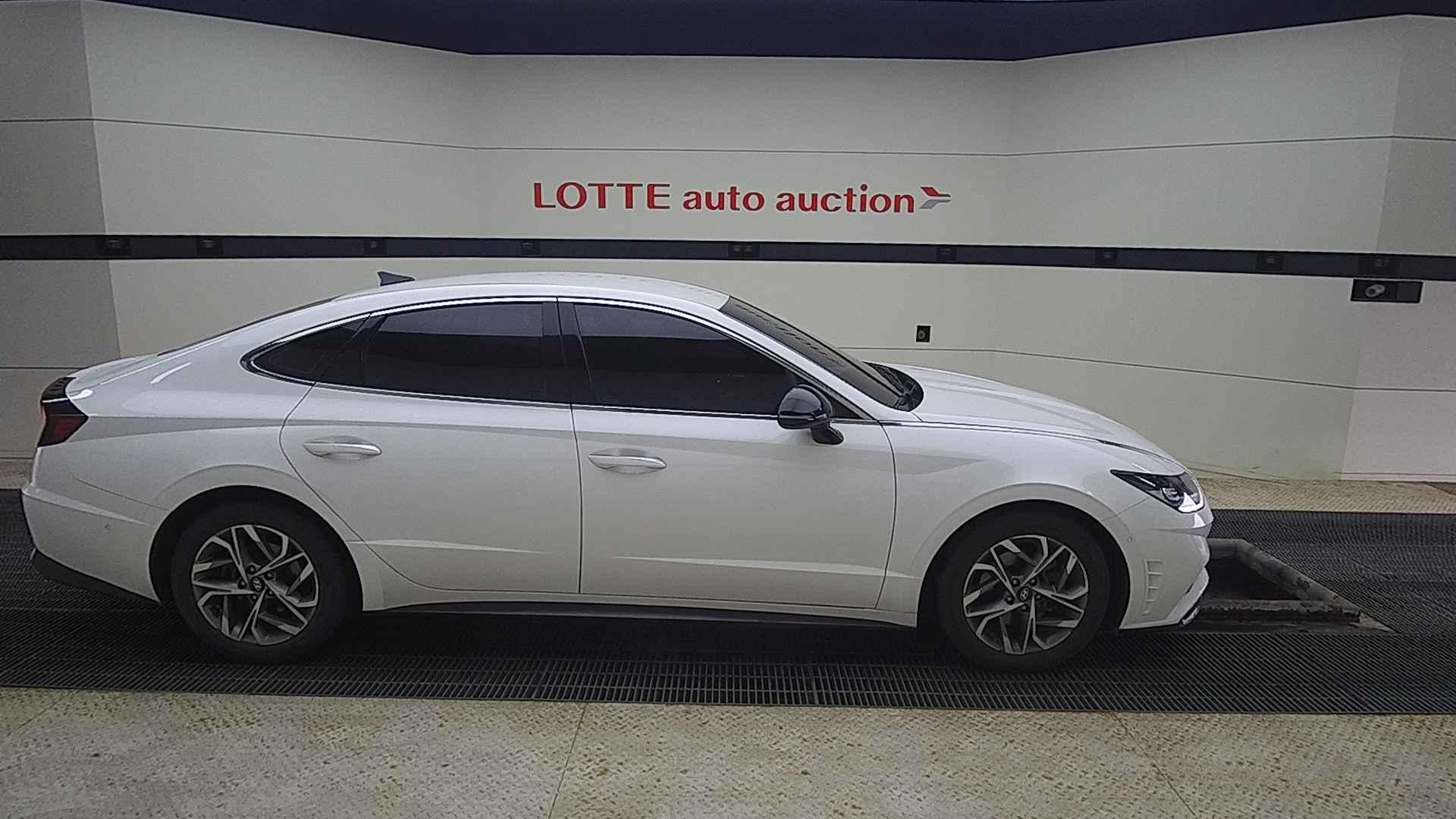 2020 HYUNDAI SONATA (DN8) 1.6 Turbo Premium