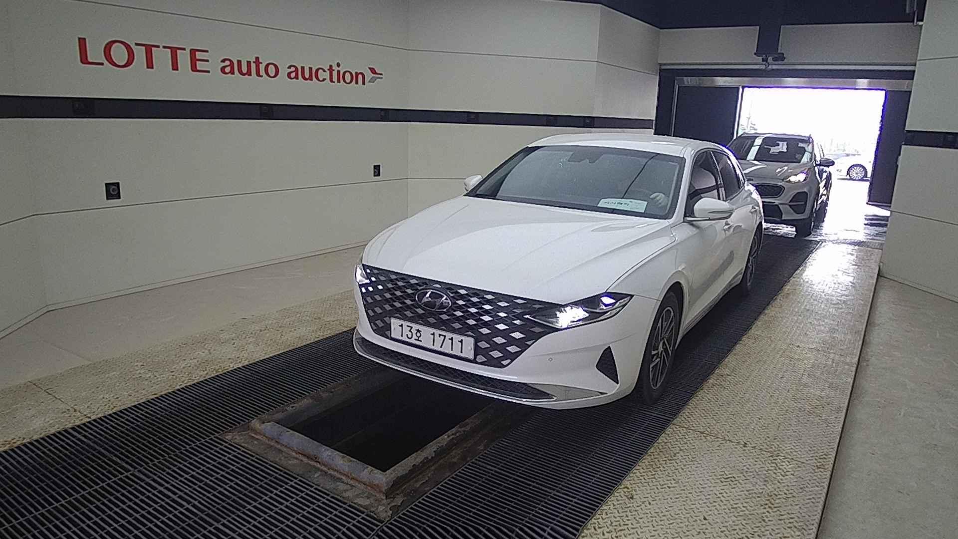 2020 HYUNDAI THE NEW GRANDEUR IG LPi 3.0 Modern