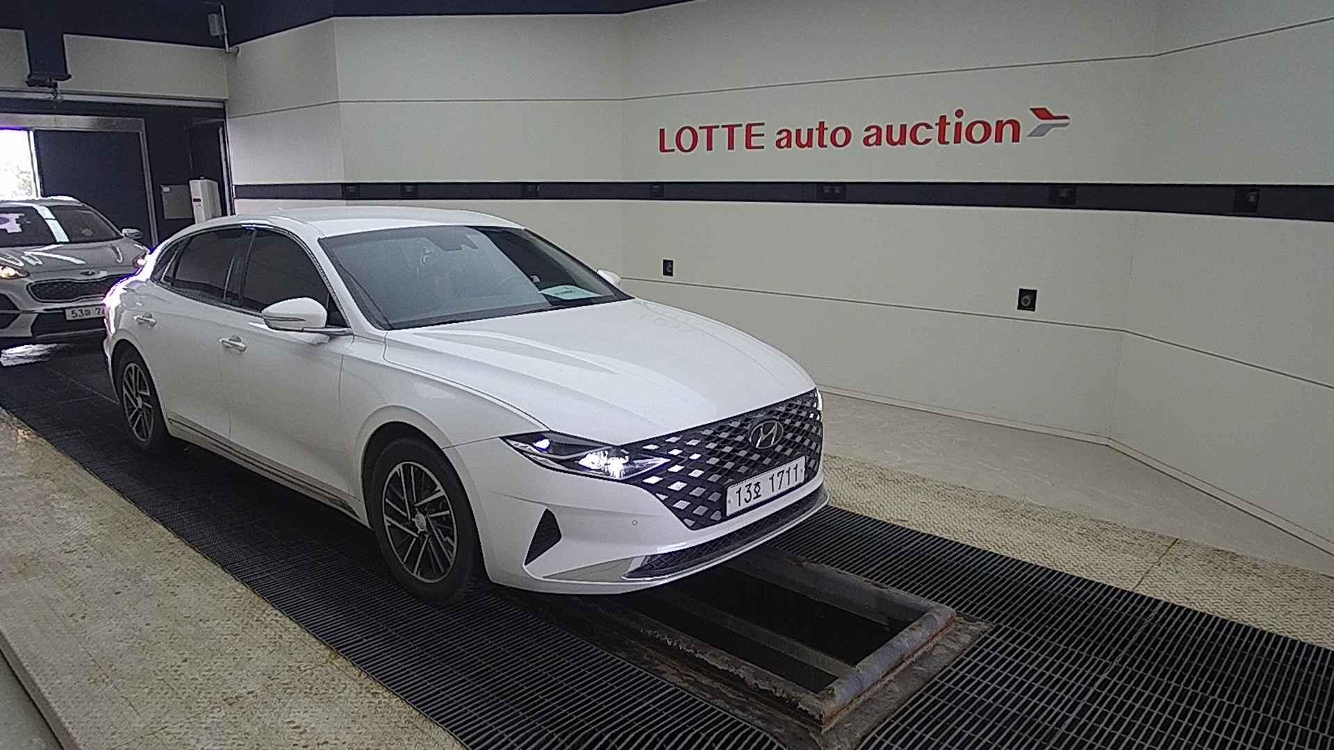 2020 HYUNDAI THE NEW GRANDEUR IG LPi 3.0 Modern