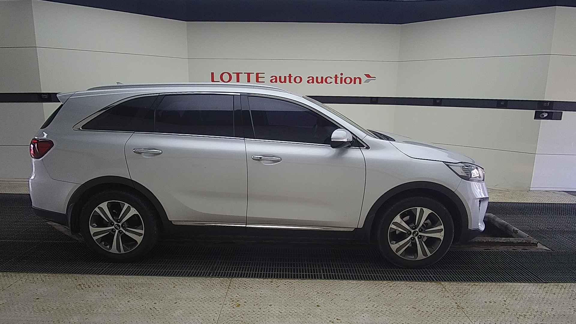2018 KIA THE NEW SORENTO R2.0 E-VGT 4WD Noblesse