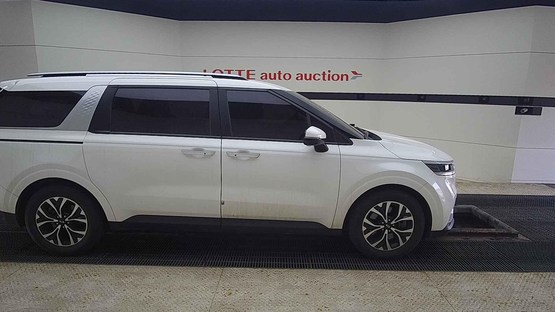 2021 KIA CARNIVAL (KA4) 9seat Diesel Prestige