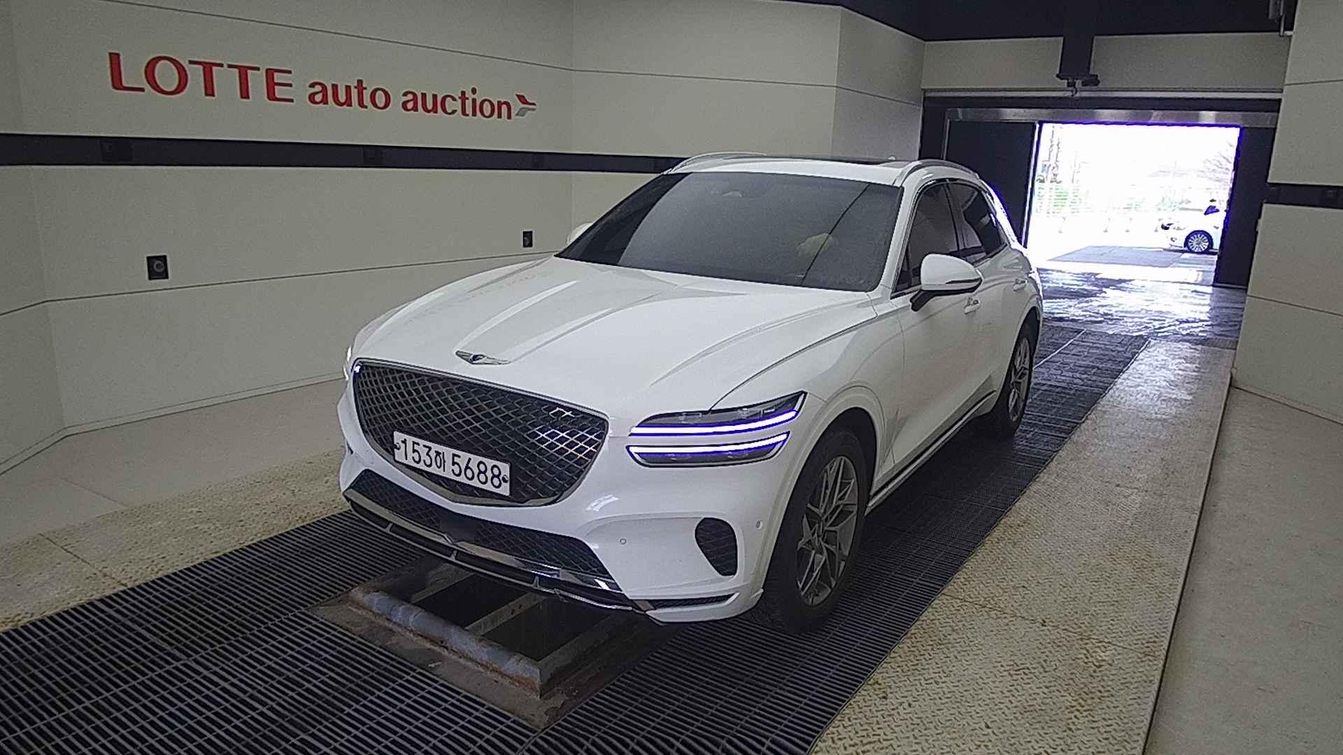 2021 GENESIS GV70 2.5T 2WD Basic