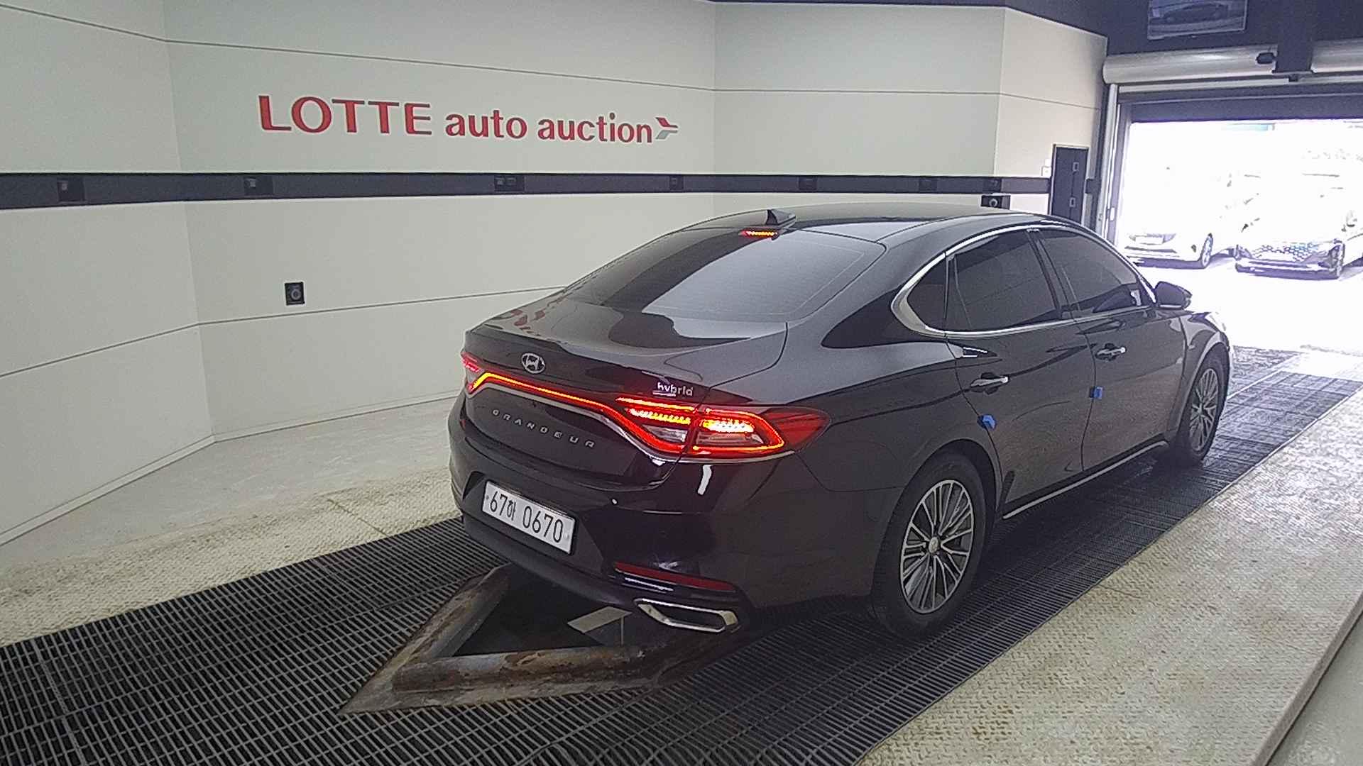 2019 HYUNDAI GRANDEUR IG HYBRID 2.4 HEV Exclusive