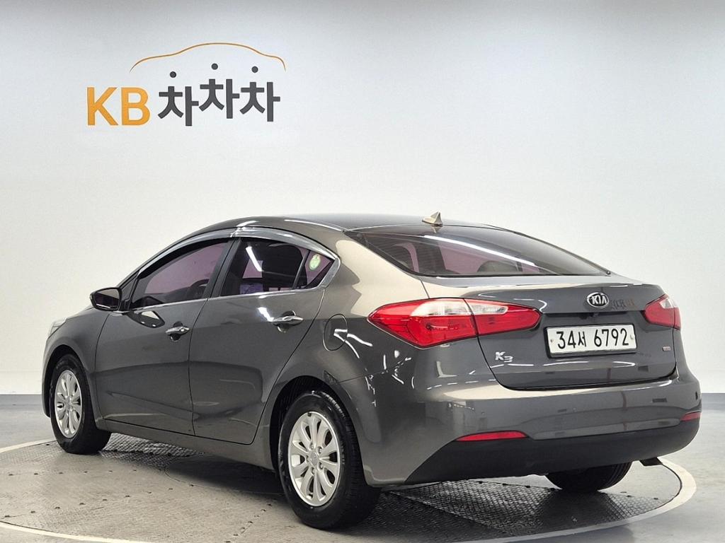 2013 KIA K3 