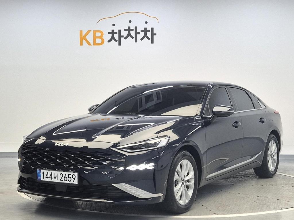 2023 KIA K8 