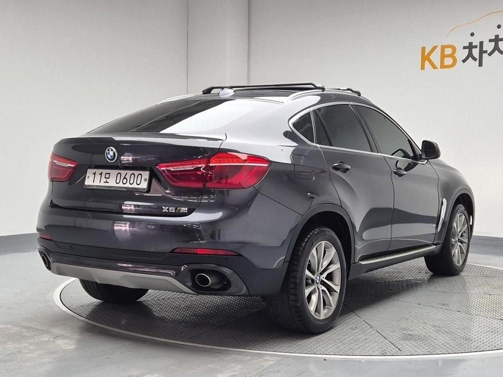 2016 BMW X6 (2Gen) 