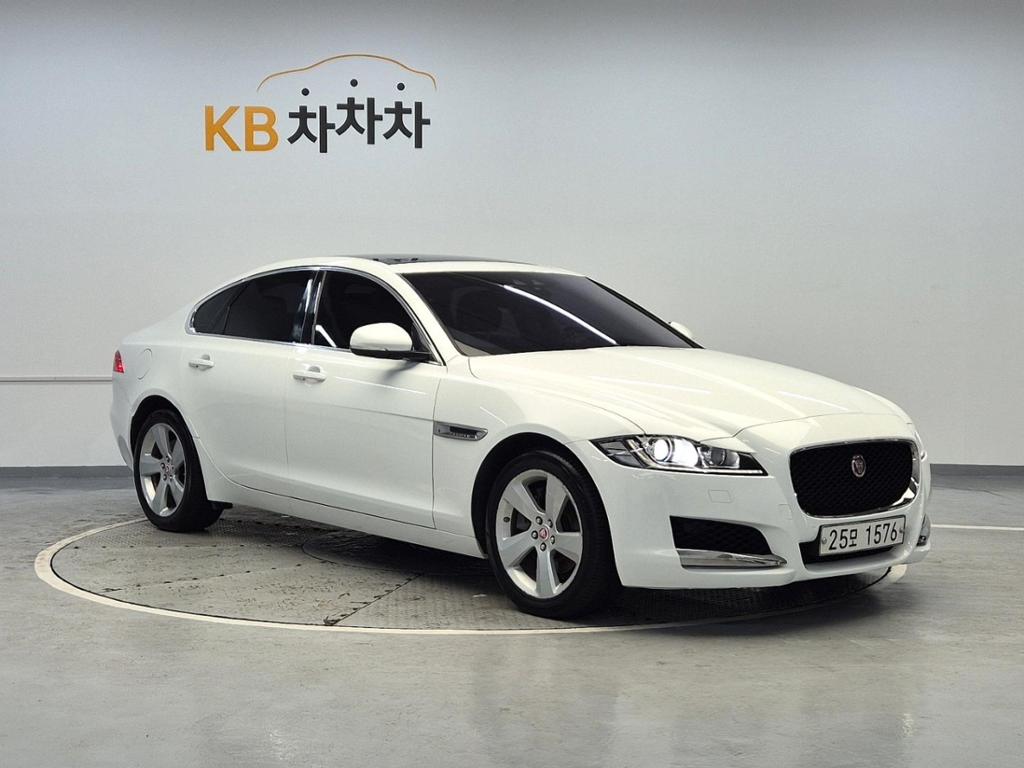 2018 JAGUAR XF (2G) 