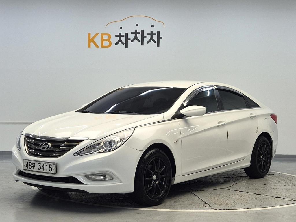 2010 HYUNDAI SONATA (YF) 