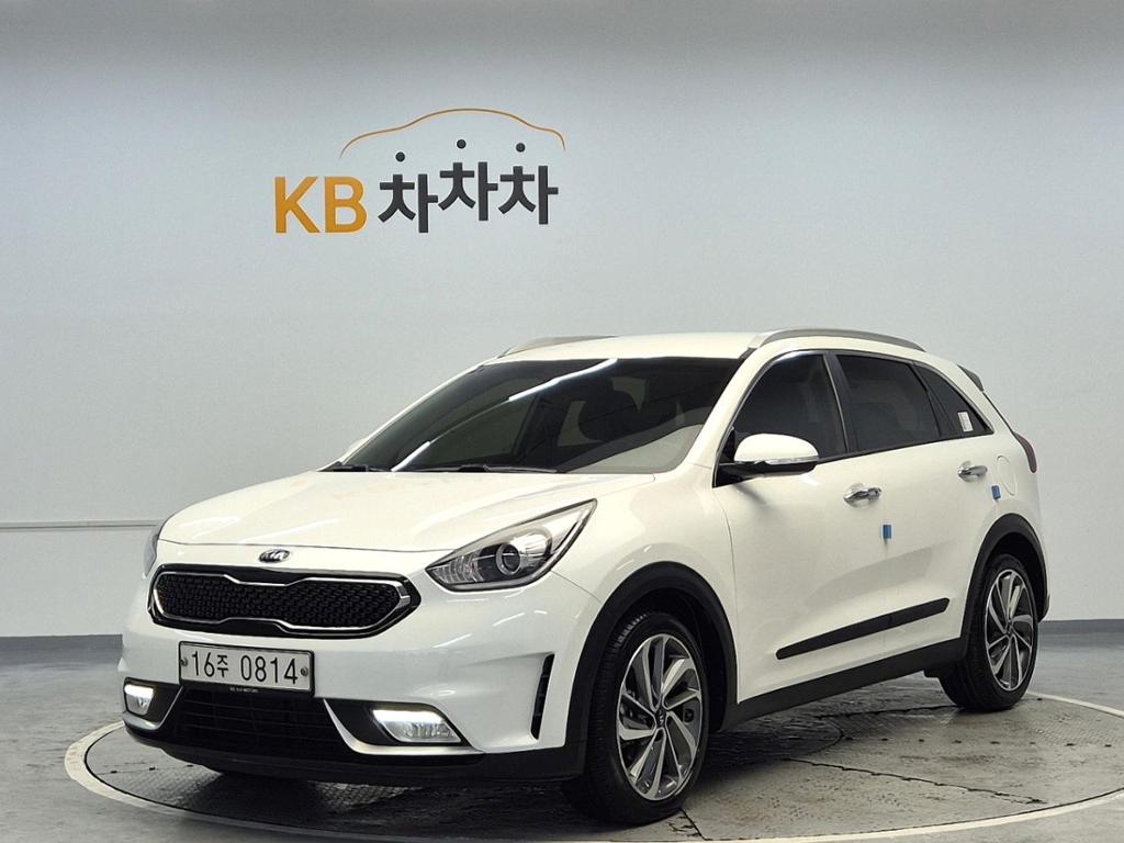 2017 KIA NIRO 
