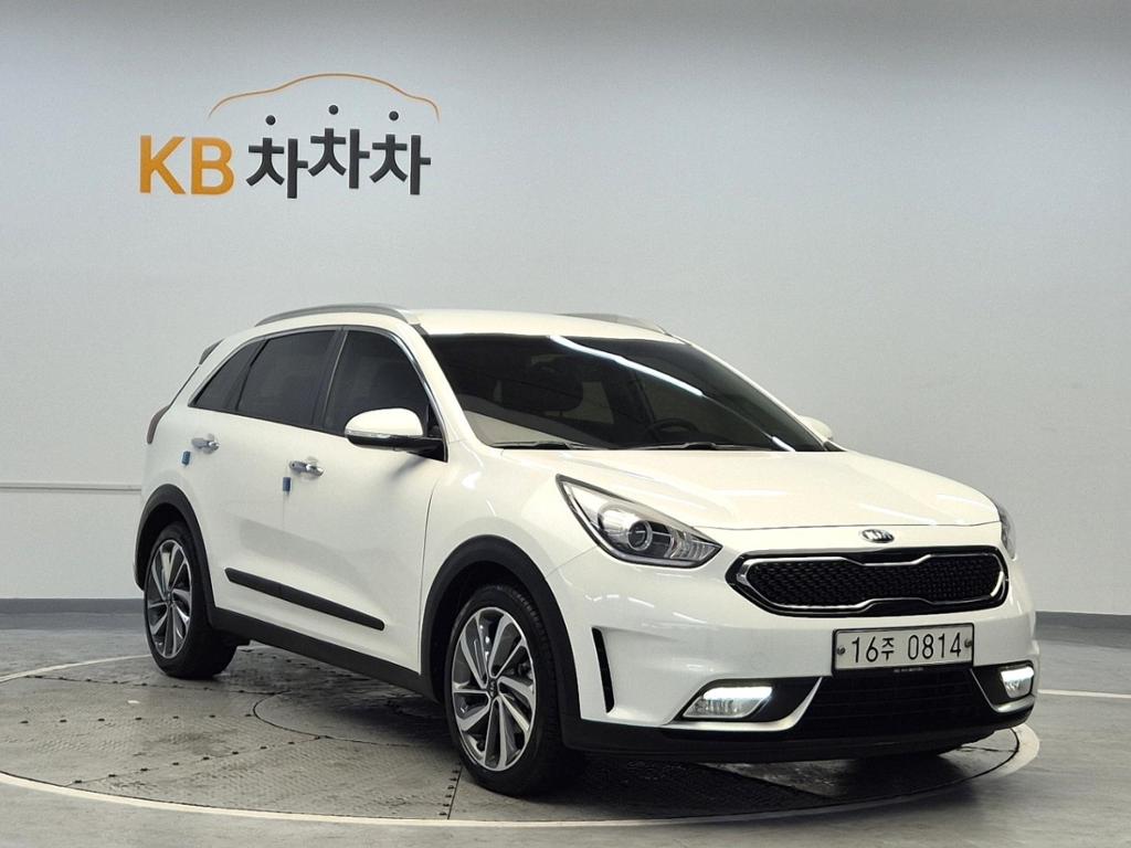 2017 KIA NIRO 
