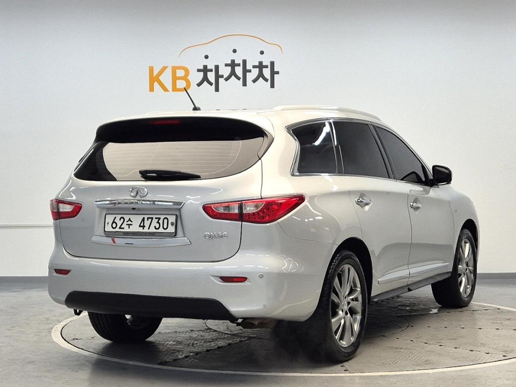 2015 INFINITI QX60 