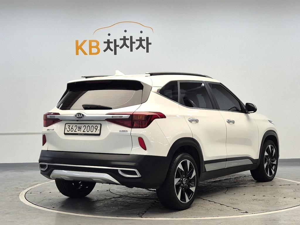 2022 KIA SELTOS 