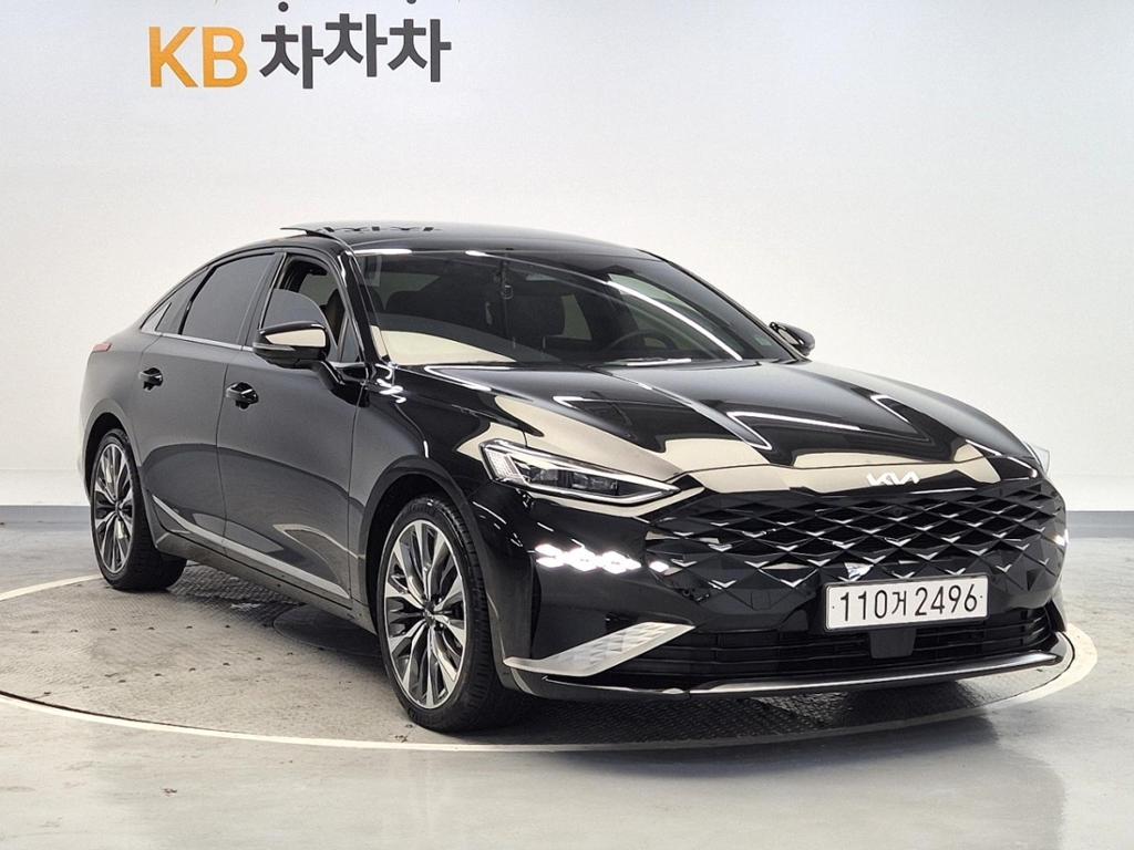 2023 KIA K8 