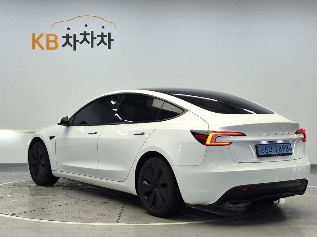 2024 TESLA MODEL3 