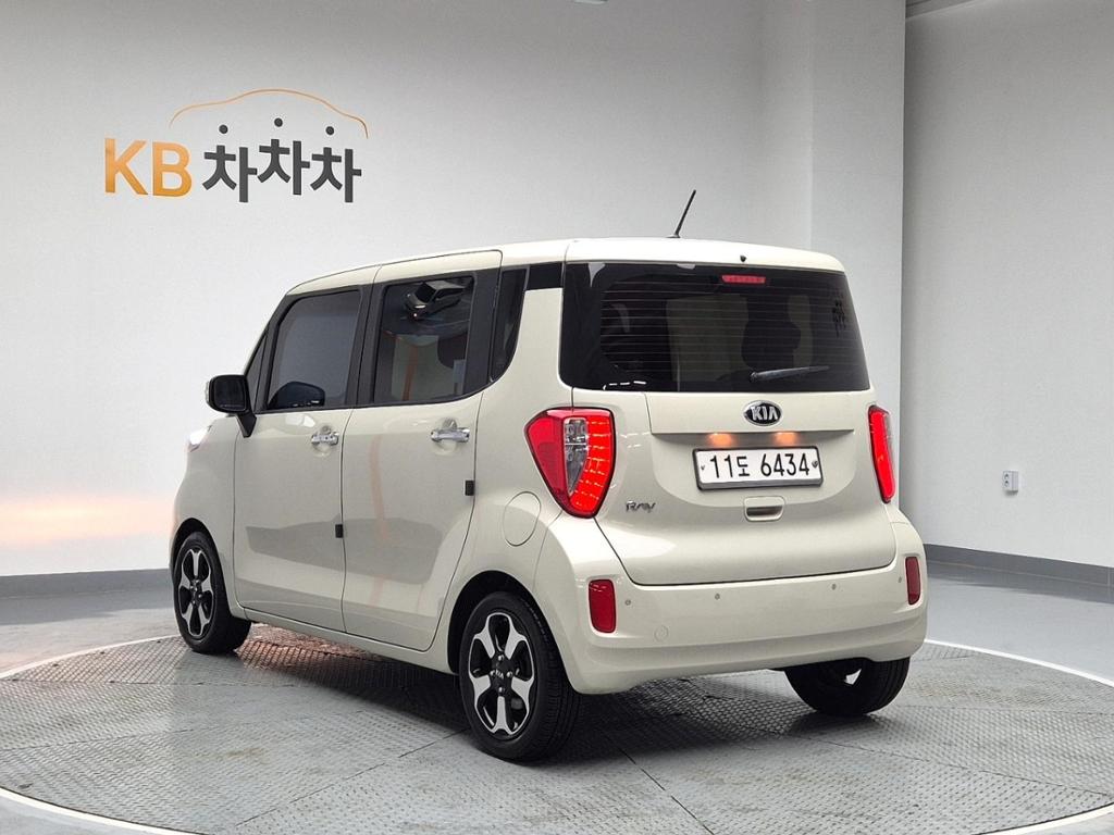 2016 KIA RAY 