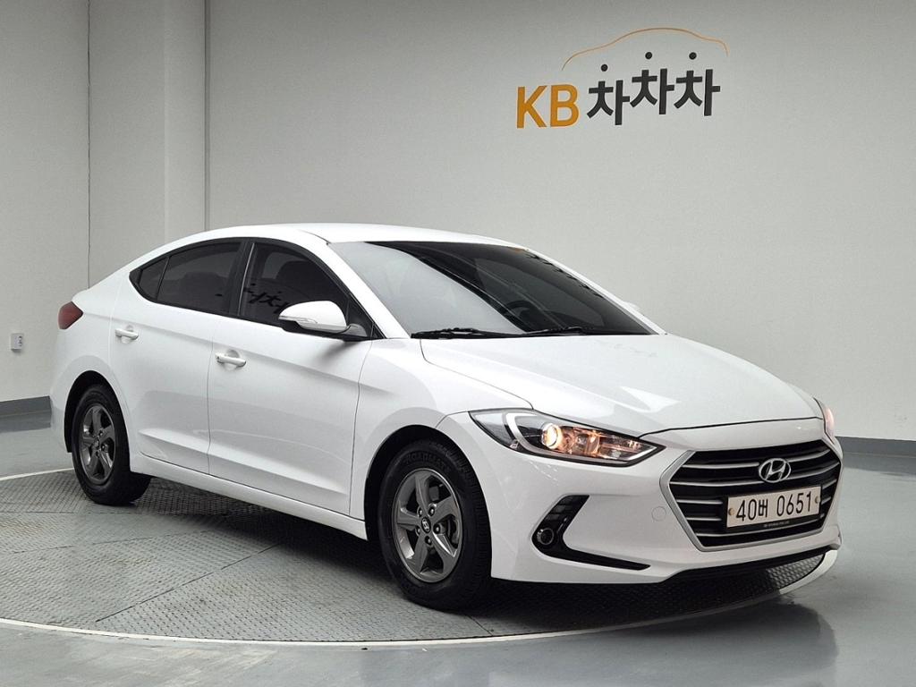 2017 HYUNDAI AVANTE AD 