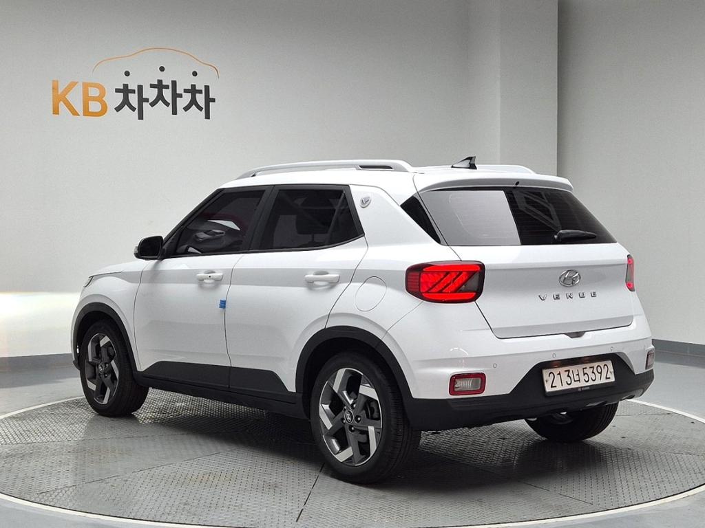 2020 HYUNDAI VENUE 