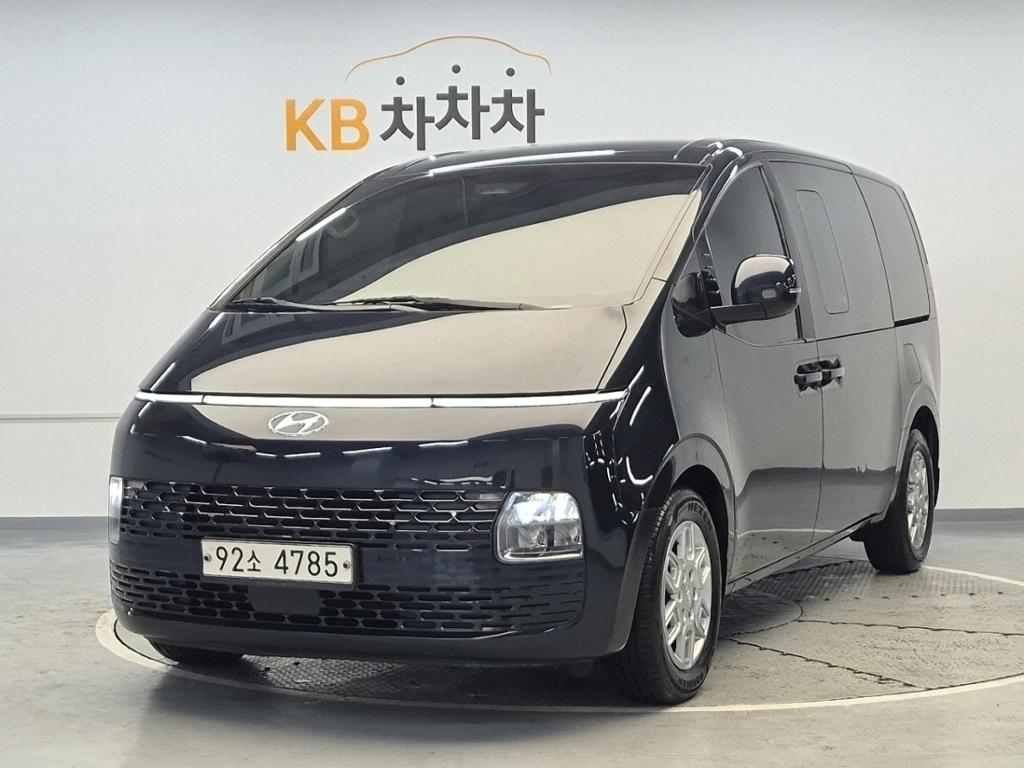 2022 HYUNDAI STARIA 