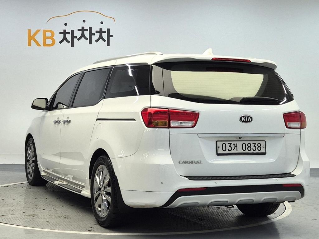 2017 KIA ALL NEW CARNIVAL 