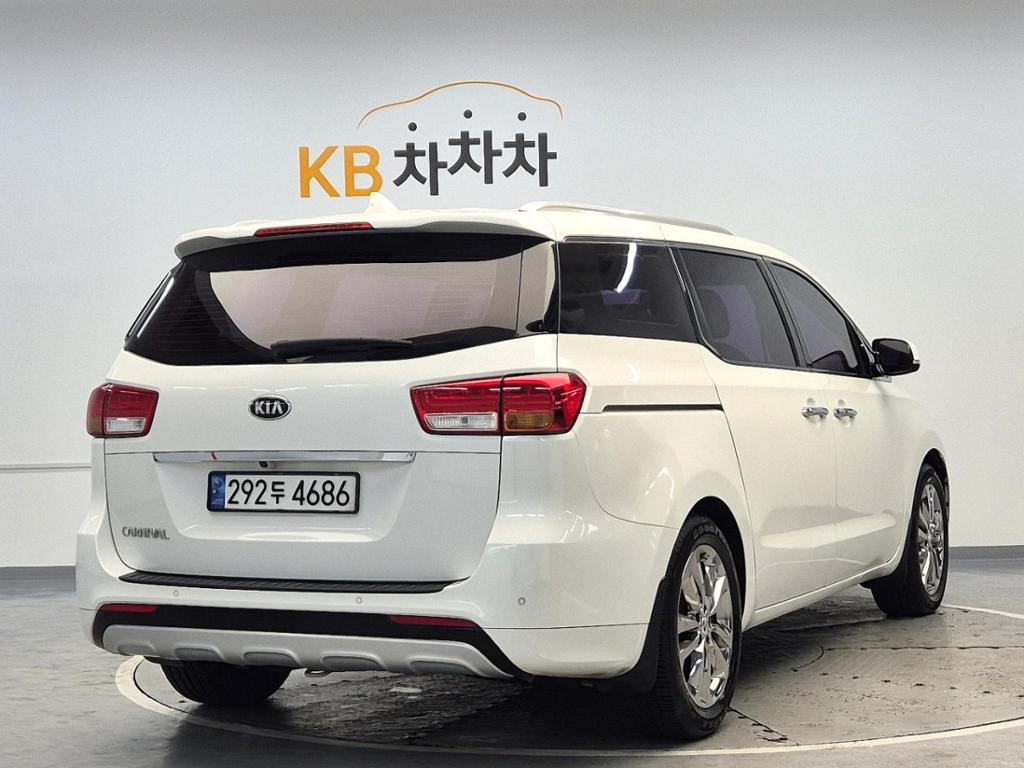 2016 KIA ALL NEW CARNIVAL 