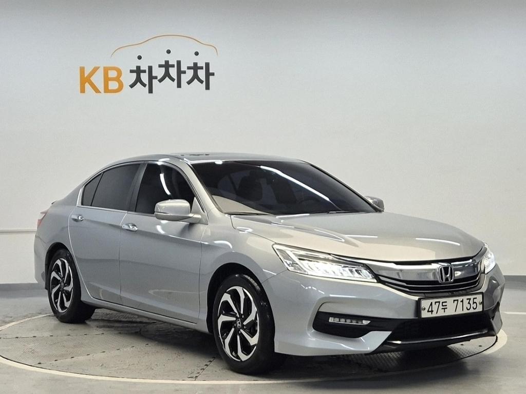 2017 HONDA ACCORD (9Gen) 