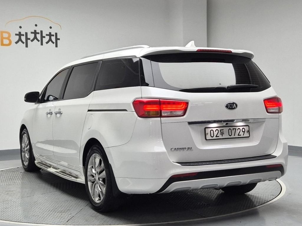 2016 KIA ALL NEW CARNIVAL 