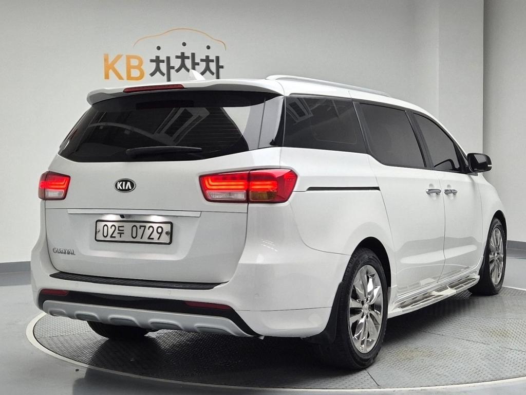 2016 KIA ALL NEW CARNIVAL 