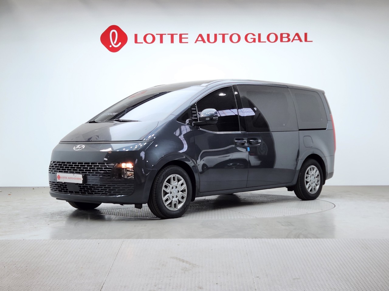 2022 HYUNDAI STARIA 2.2 Diesel Tourer 11seat 2W Modern