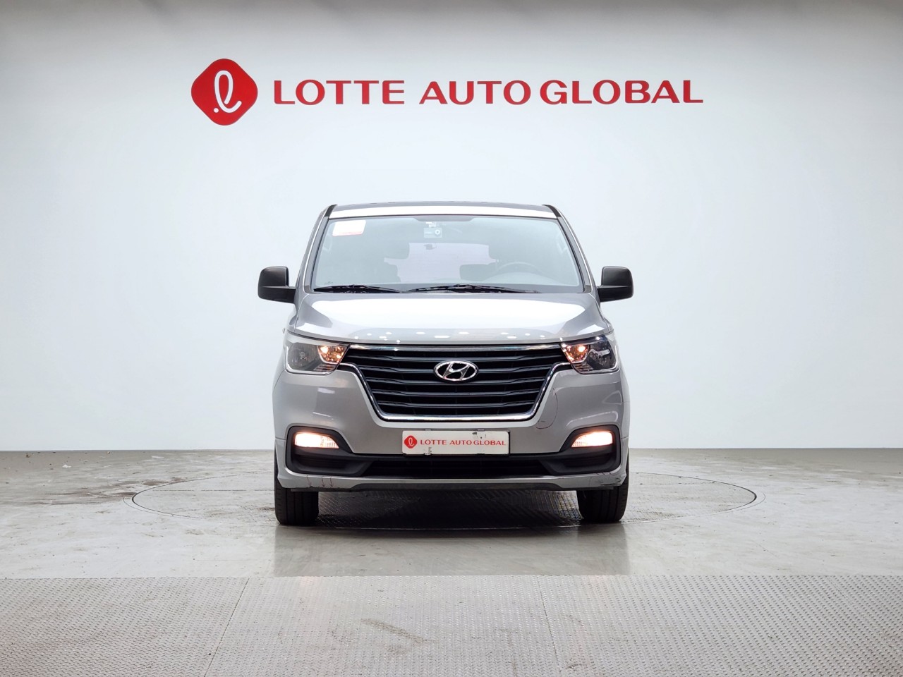 2019 HYUNDAI THE NEW GRAND STAREX 12seat Diesel Style