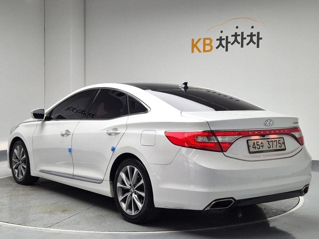 2015 HYUNDAI GRANDEUR HG 