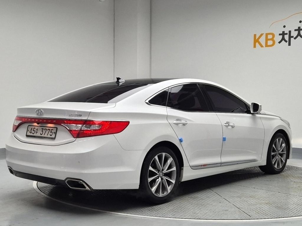2015 HYUNDAI GRANDEUR HG 