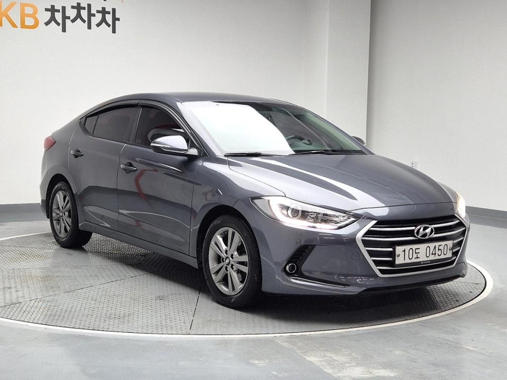 2017 HYUNDAI AVANTE AD 