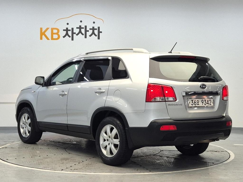 2010 KIA SORENTO R 