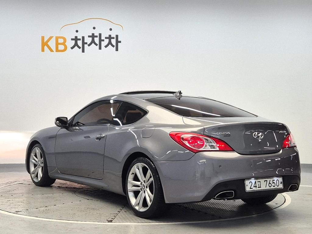 2011 HYUNDAI GENESIS COUPE 