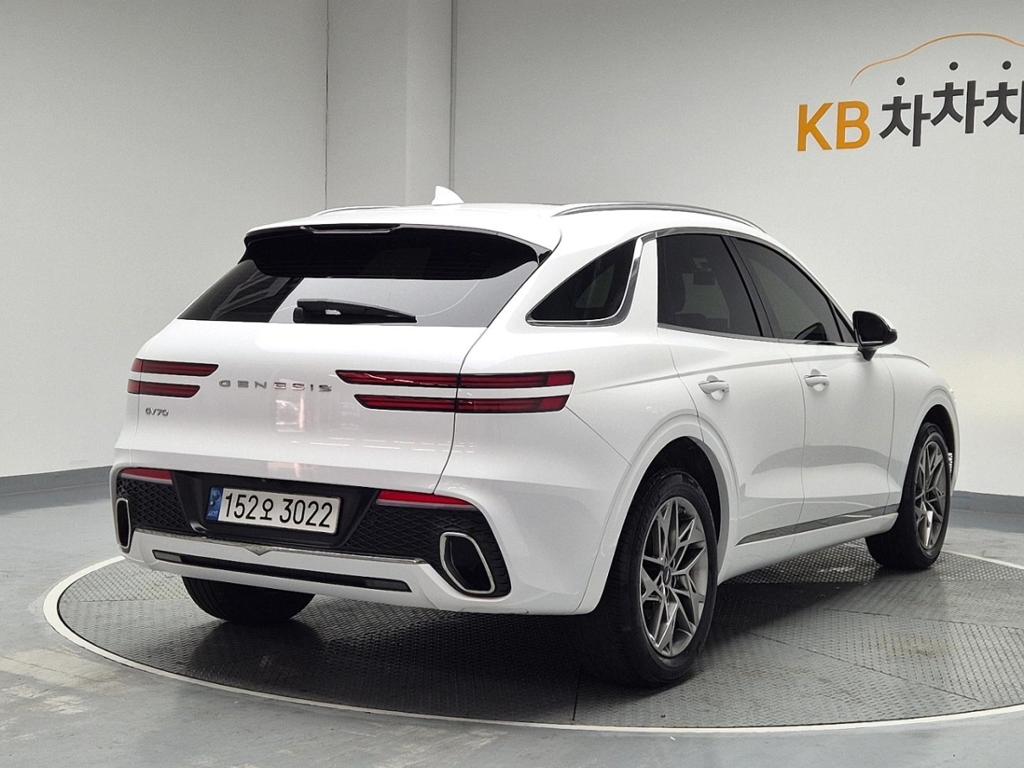 2022 GENESIS GV70 