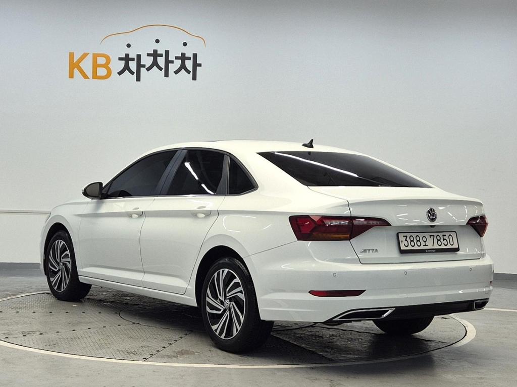 2021 VOLKSWAGEN JETTA (7Gen) 