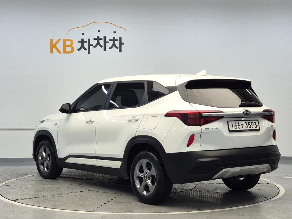 2022 KIA SELTOS 