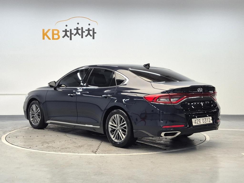 2017 HYUNDAI GRANDEUR IG 