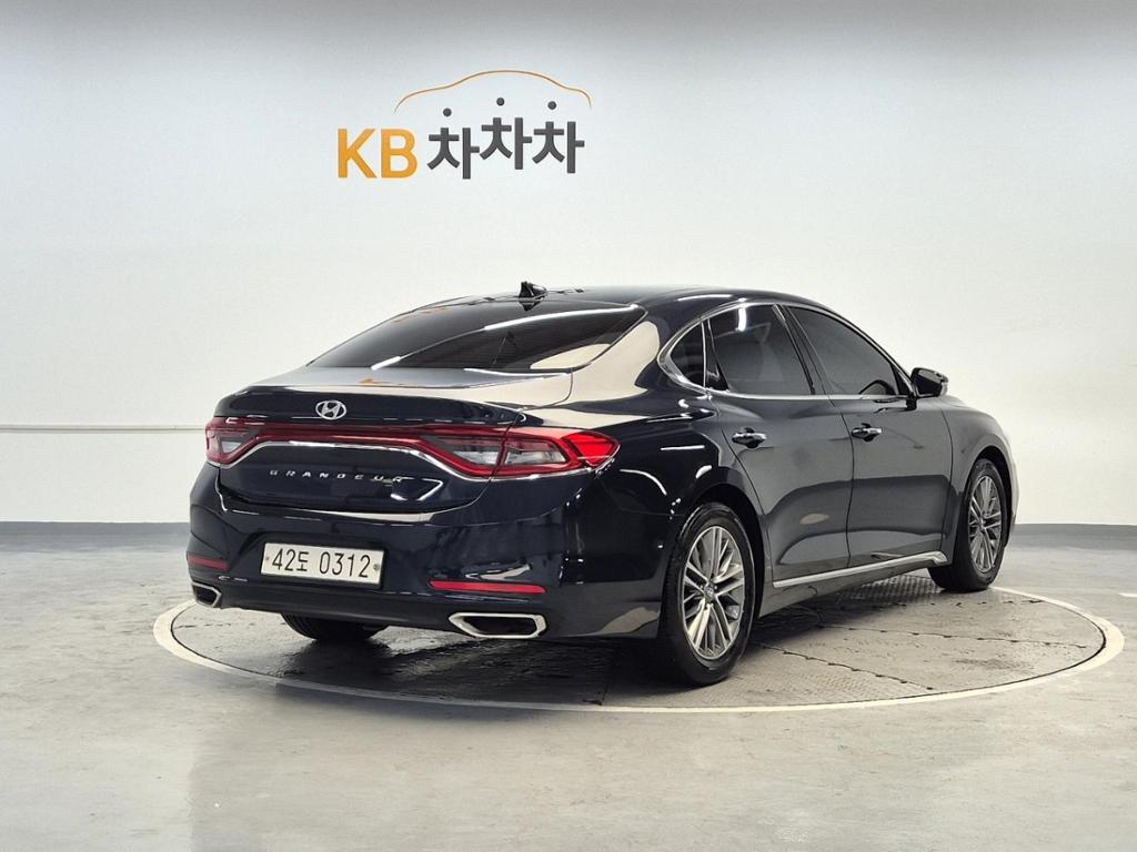 2017 HYUNDAI GRANDEUR IG 