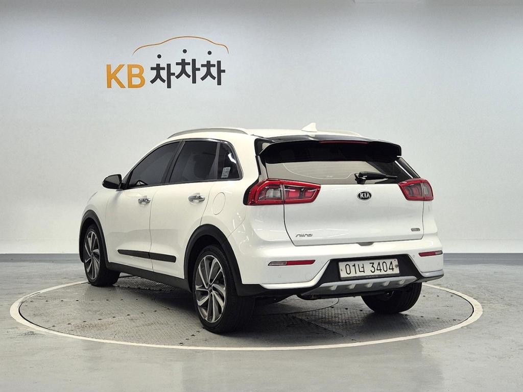 2018 KIA NIRO 