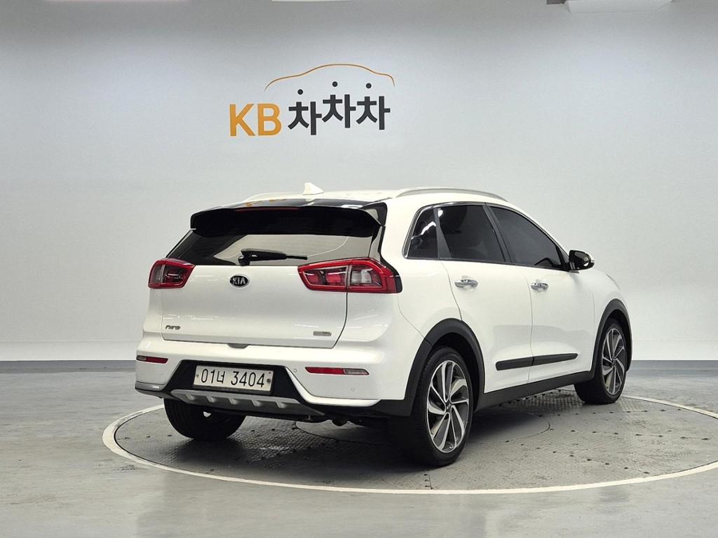 2018 KIA NIRO 