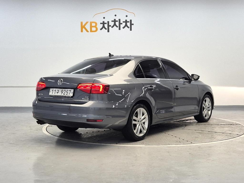 2015 VOLKSWAGEN JETTA (6Gen) 