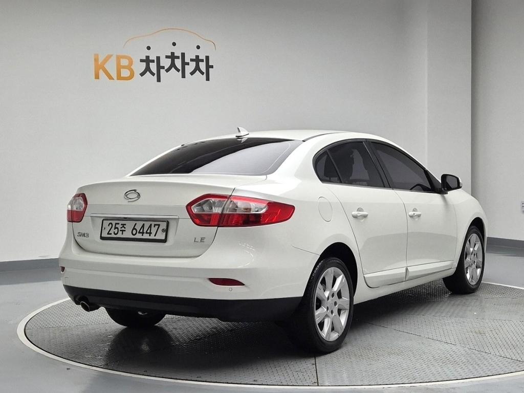 2011 RENAULT KOREA NEW SM3 