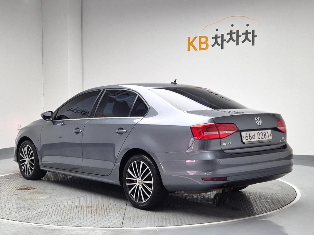 2015 VOLKSWAGEN JETTA (6Gen) 