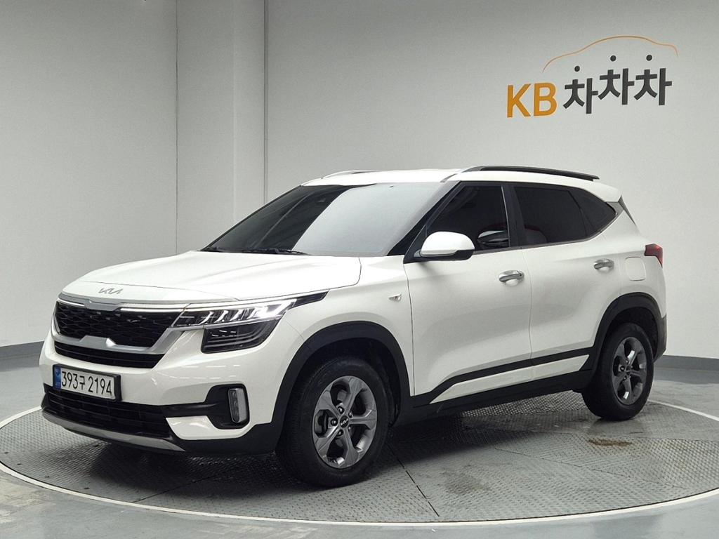 2023 KIA SELTOS 