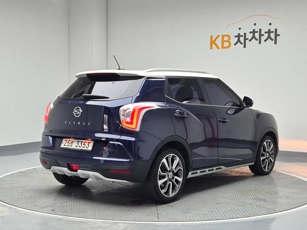2015 SSANGYONG TIVOLI 