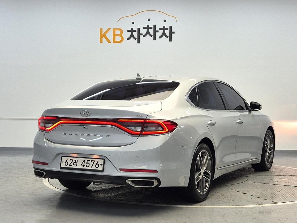 2017 HYUNDAI GRANDEUR IG 