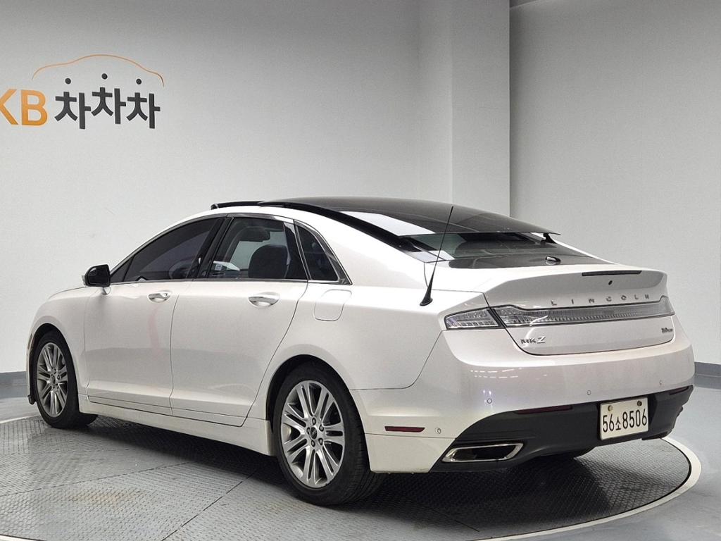 2013 LINCOLN MKZ(NEW) 